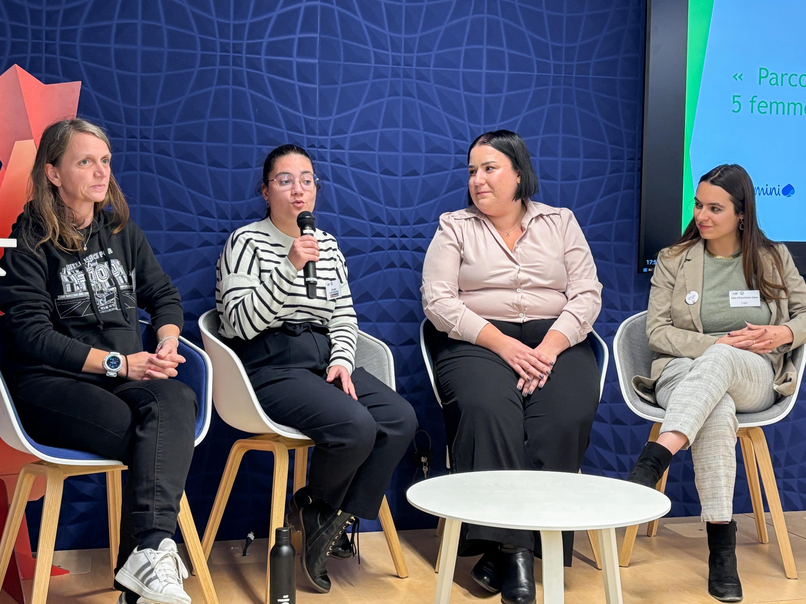 Table ronde avec Fanny qui parle