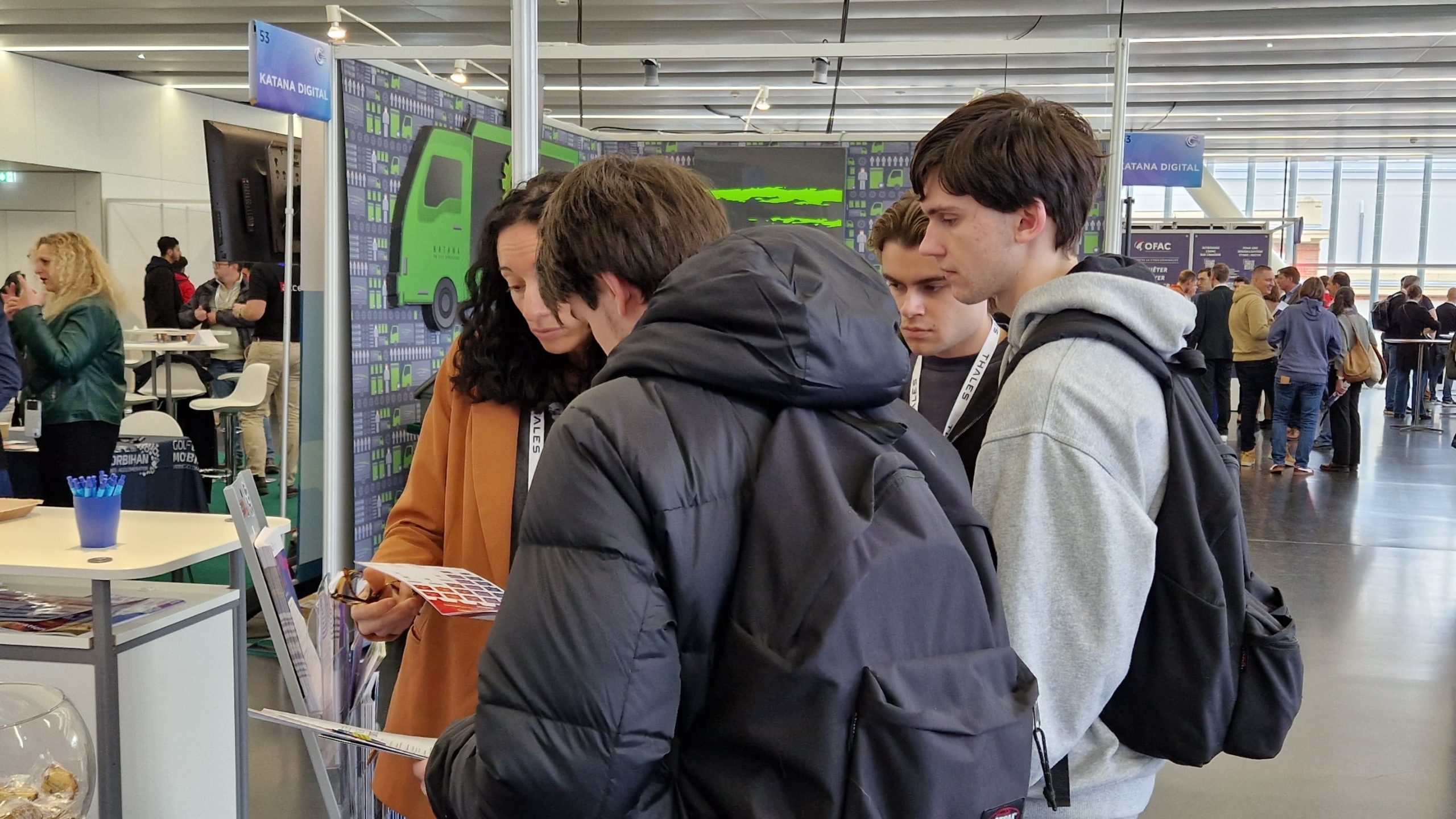 discussion sur le stand