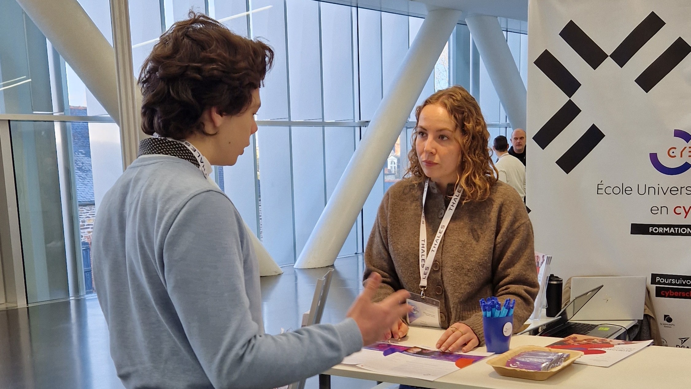 Discussion sur le stand